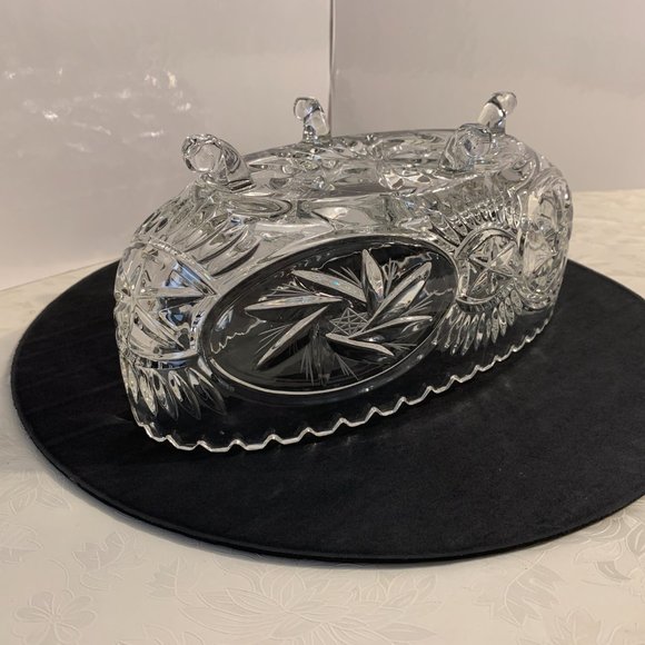 Vintage pinwheel crystal 11-in footed oval dish - Picture 3 of 7
